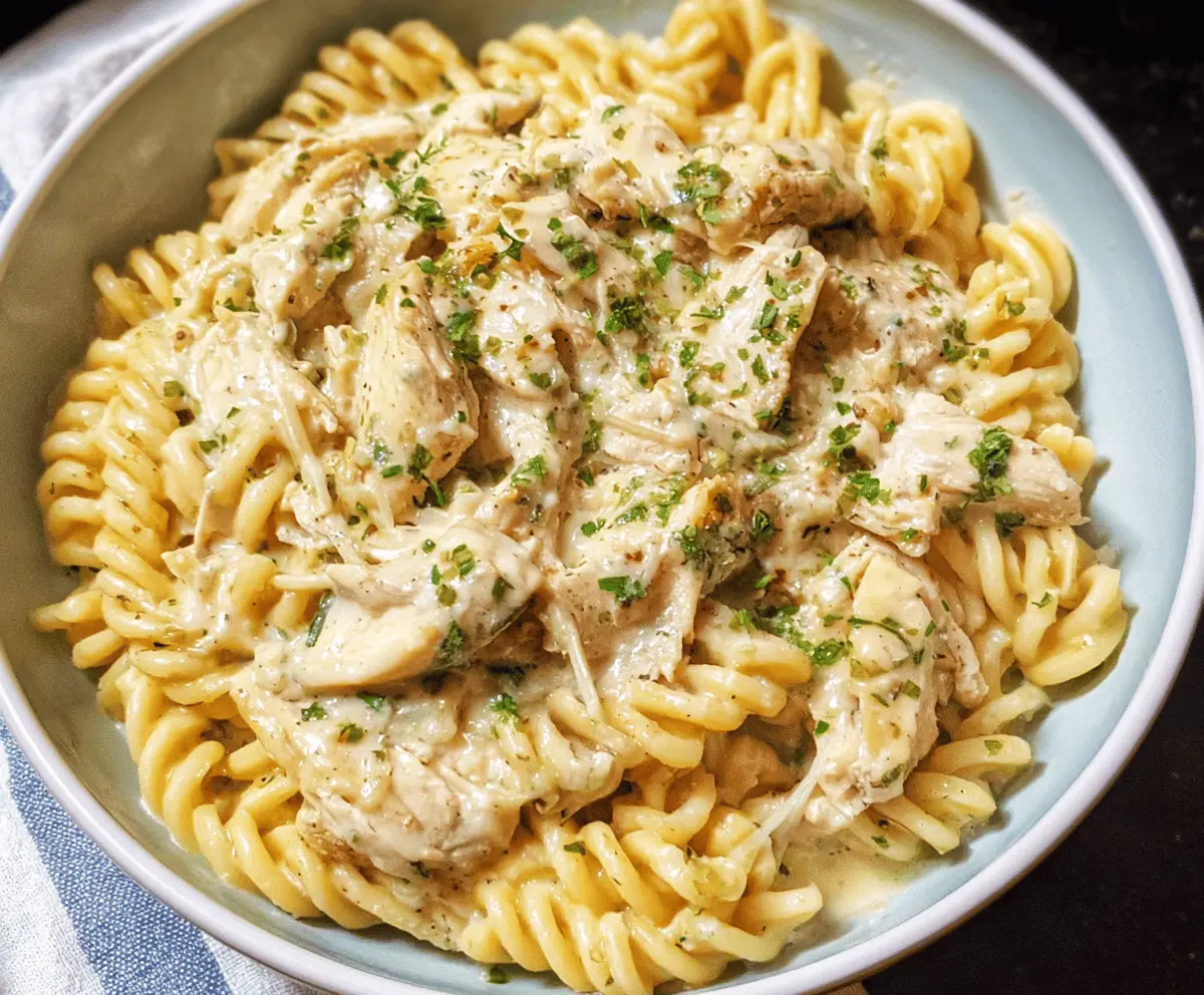 Easy Crockpot Garlic Parmesan Chicken Pasta