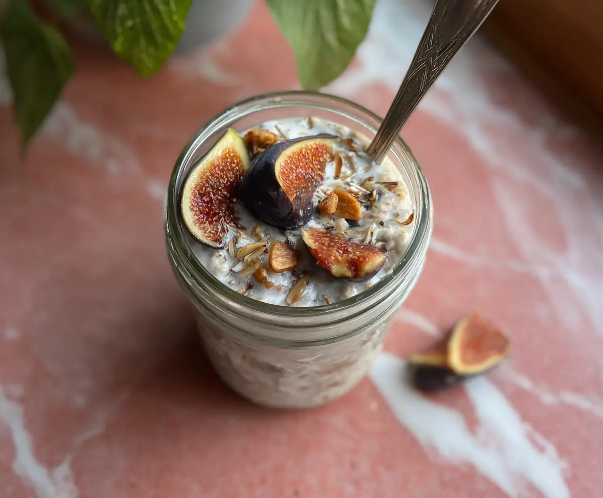 Coconut Fig Overnight Oats