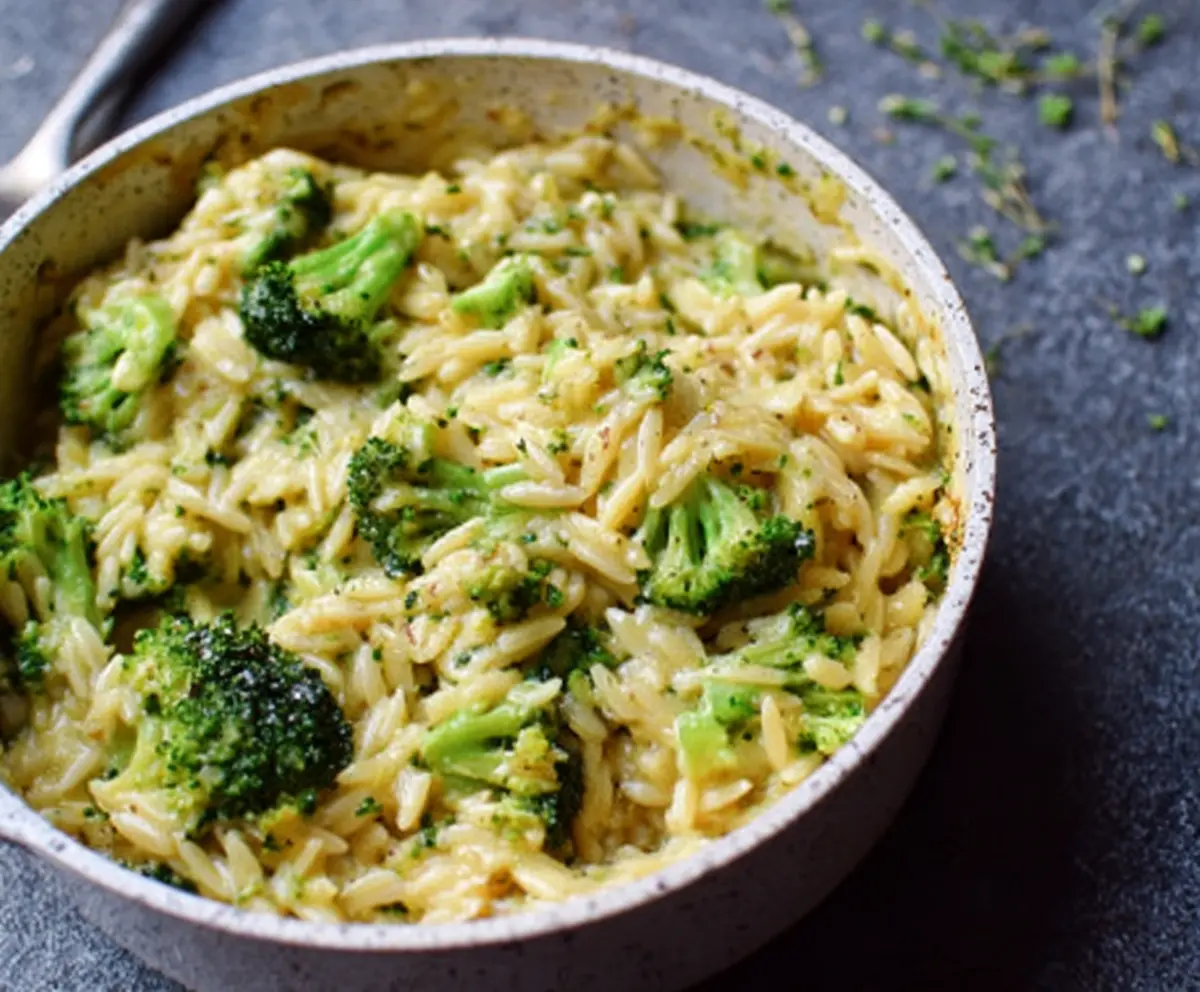 Creamy One-Pot Broccoli Cheddar Orzo